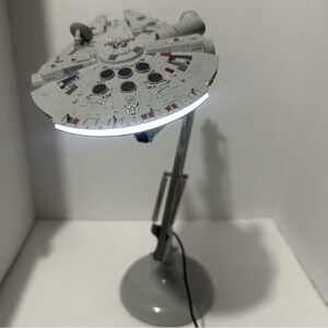 Star Wars Millennium Falcon Desk Lamp